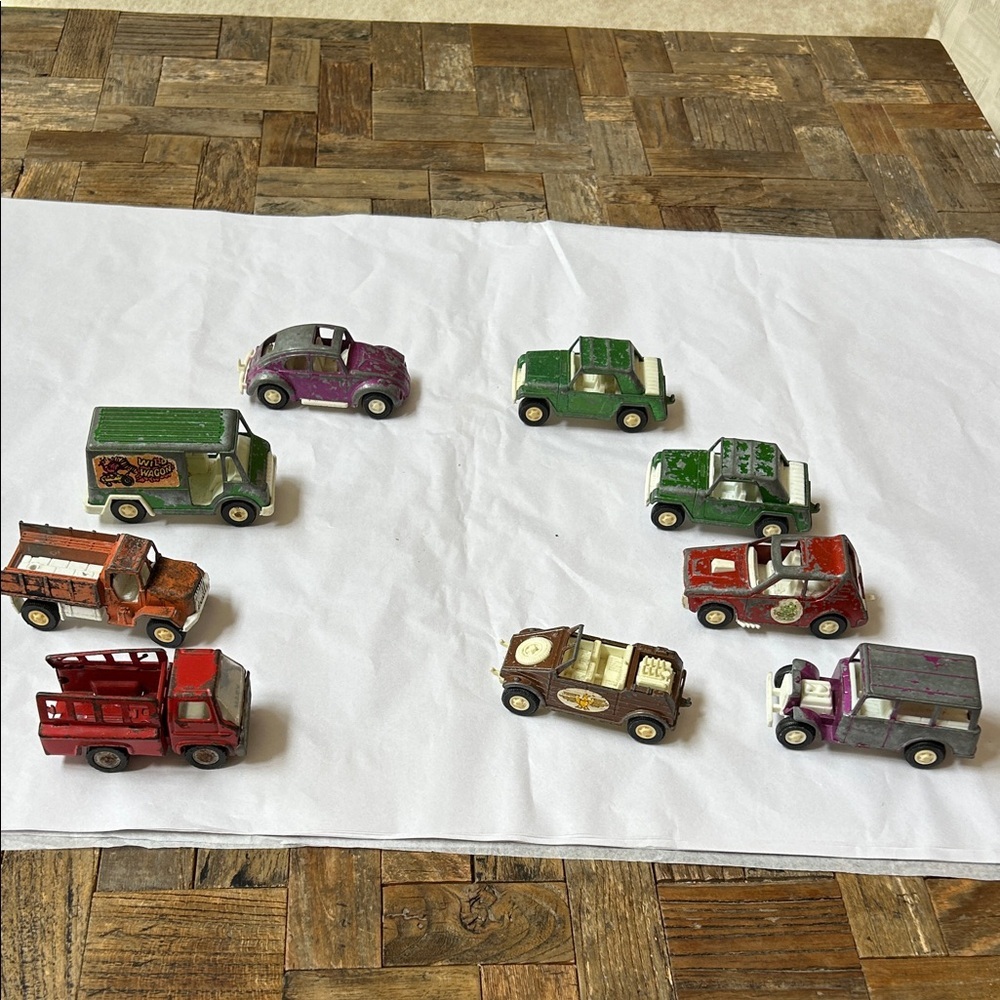 Lot of 9 Vintage 1970 Tootsie Toy Marx Metal Toy Cars